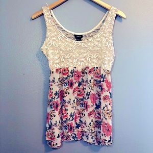 Rue21 country boho floral and lace flowy tank